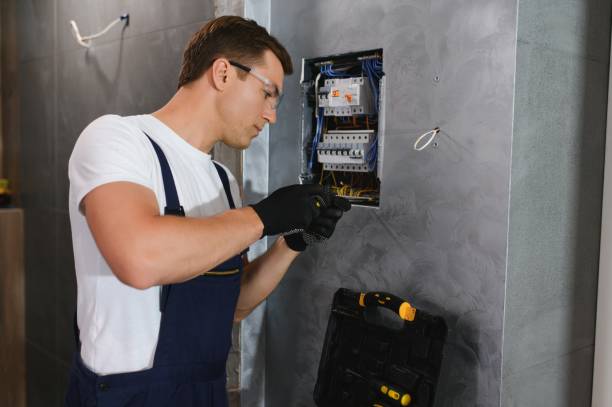Best Affordable Emergency Electrician  in Wakefield, KS